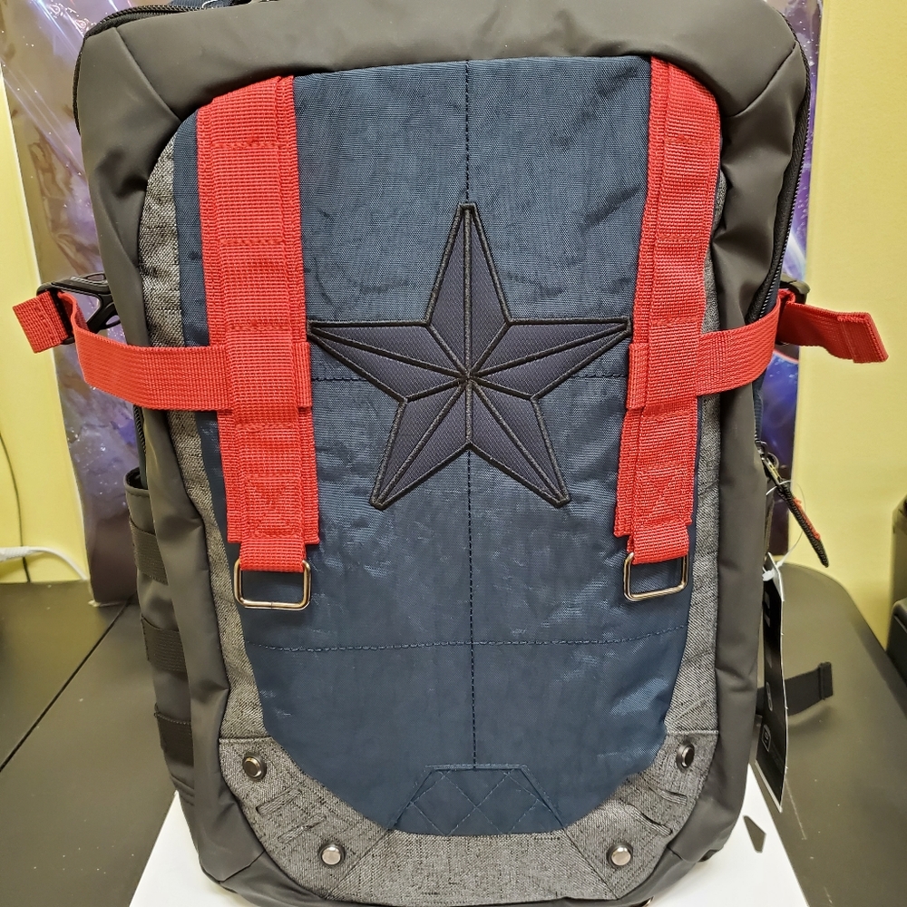 Captain America Laptop Backpack - Picture 7 of 16